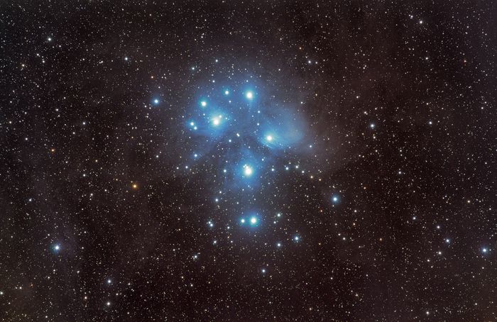 m45  les pleiades