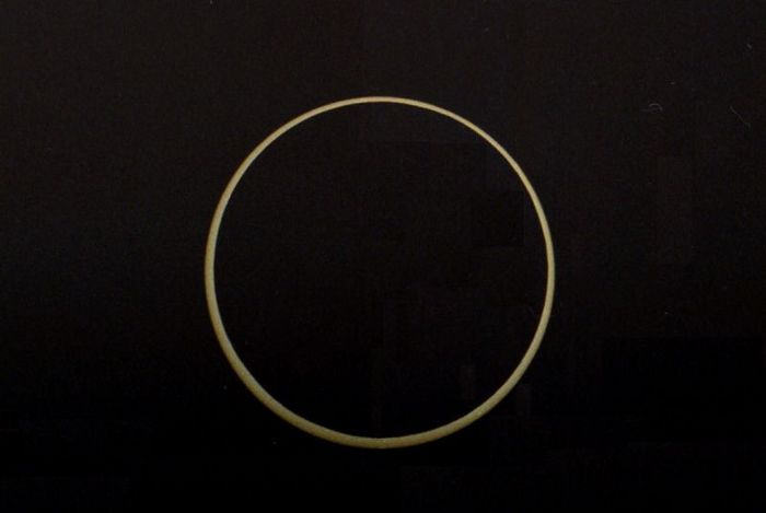 Eclipse annulaire 03/10/2005