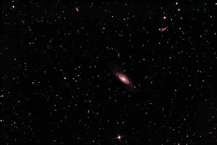 M106