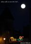 Lune veille sur le Père Noël