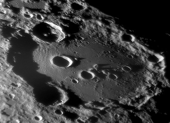 Clavius du 07-04-06