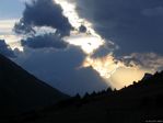 Les nuages se déchirent