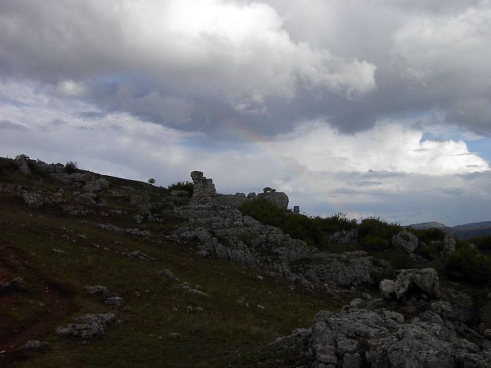 Arc-en-ciel sur Nîmes le Vieux