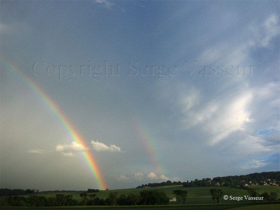 Arc en ciel à rayons 01