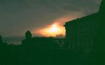 Coucher de soleil dans les nuages dans le parc du château de Compiègne