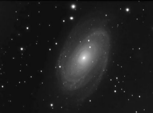 M81 plus lumineuse