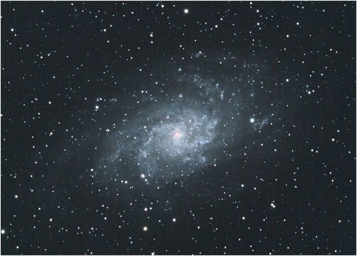 M33 au 10D et teleobjectif