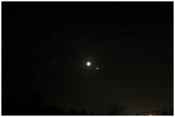 LUNE VENUS