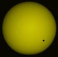 Vénus devant le soleil, tâches et facules claires