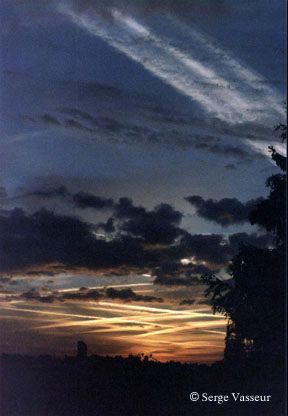 Nuages d'avions 04