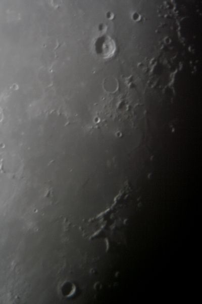 Les Monts Euclides et le cratère Bullialdus
