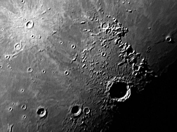 Coucher de soleil sur le cratère Copernic