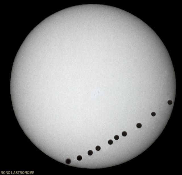 MOSAIQUE DE LA TRAJECTOIRE DE VENUS