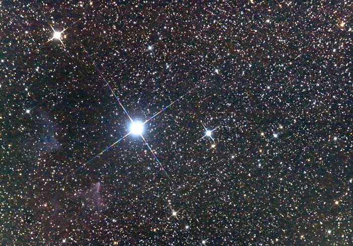 Ic 59 Et 63 Autour De Gamma Cassiopée