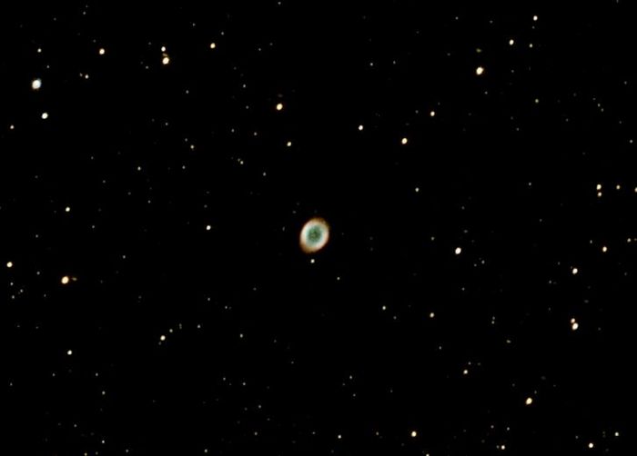 Ma (presque) première M57 au mak 127 / EQ3-2