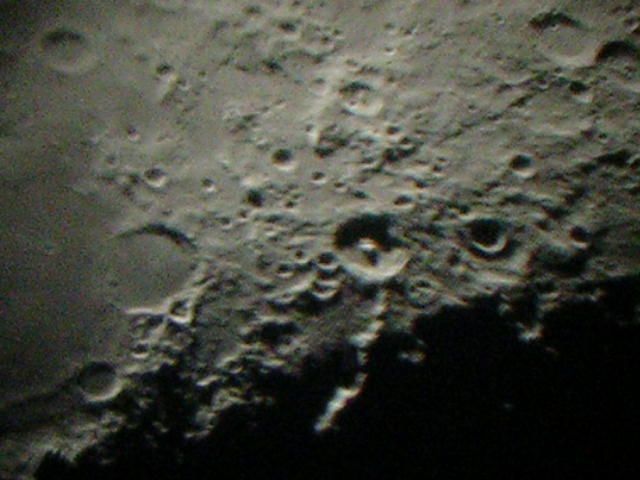 Mare Nectaris à gauche et Catharina au centre