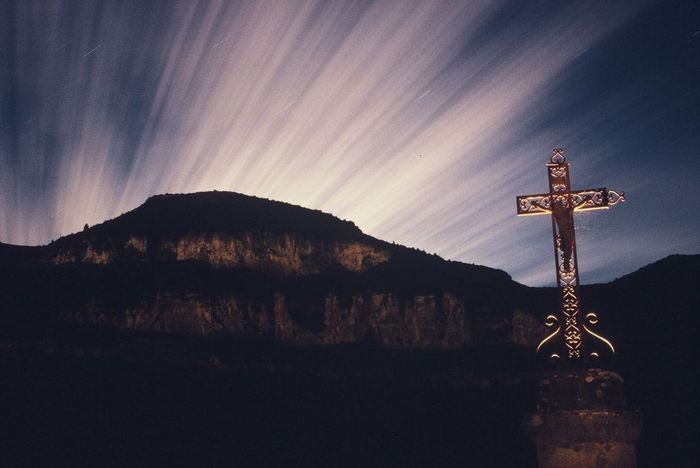 Croix et Falaise