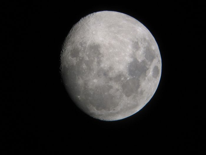lune du 21/04/2005