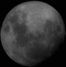 Satellitte sur la lune