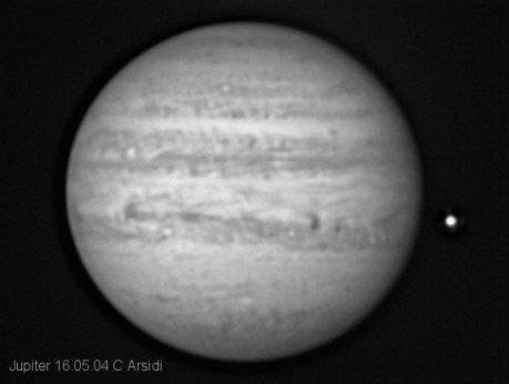 Jupiter le  mai 2004 avec barlow 3x