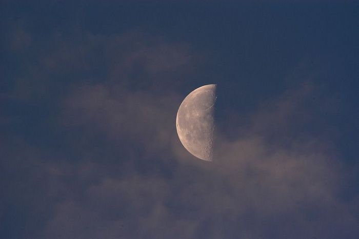 lune 28 juillet 2005