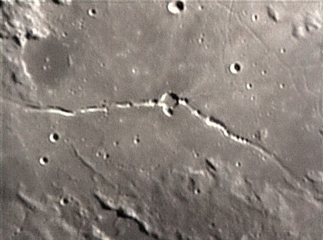 Lune rima hyginus