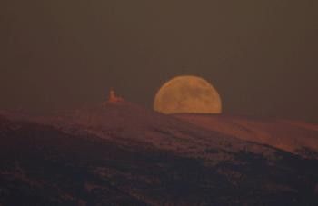 Pleine Lune et Mt Ventoux animation
