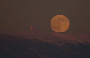 Pleine Lune et Mt Ventoux animation