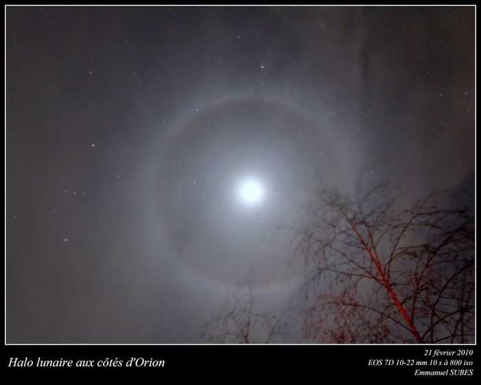 Halo lunaire aux côtés d'Orion