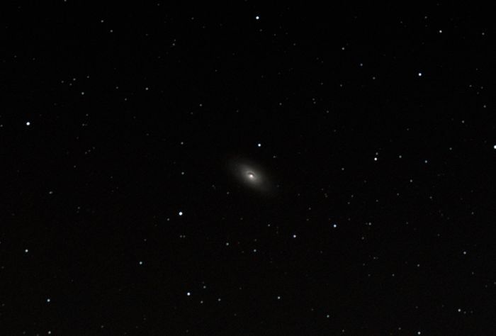 M64 l'oeil noir
