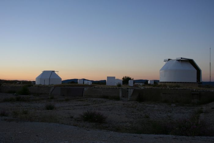 Coupoles au crépuscule