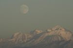lever lune sur mont-blanc et geneve