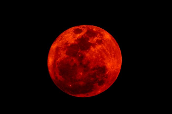 Lune le 19-03-11